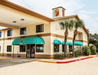 Super 8 By Wyndham League Kemah Area Hotel 2*